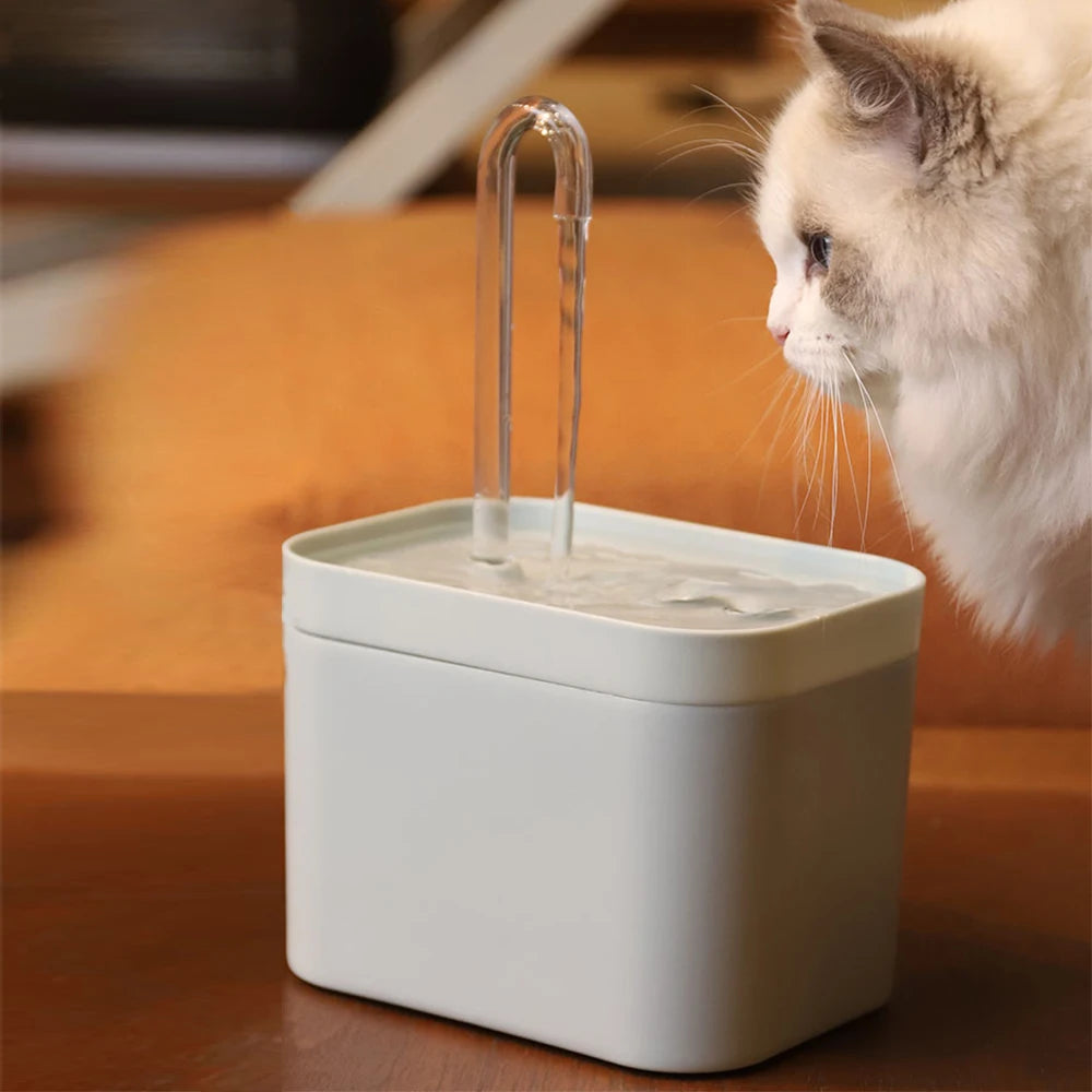 Pet Water Fountain Automatic Circulating Water Dispenser for Dogs & Cats (1.5L Ultra-Quiet Pump)